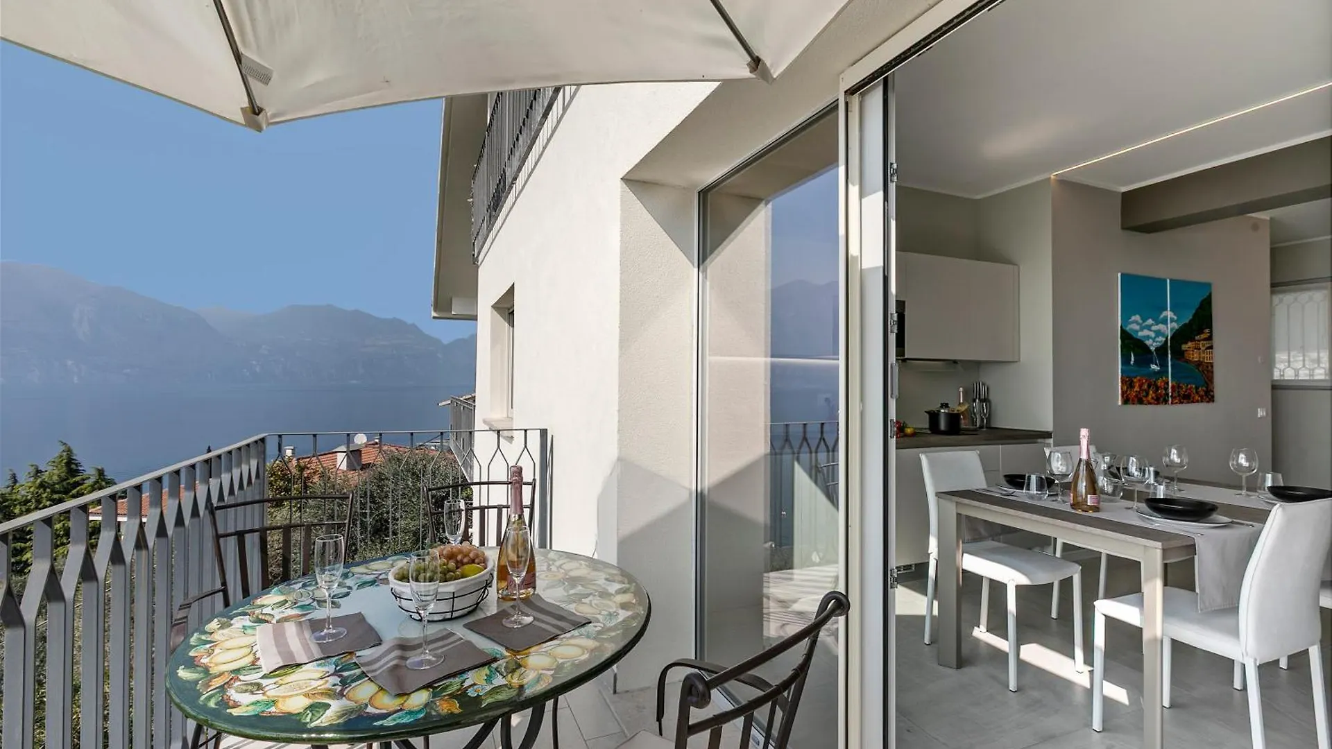 Lake View Villa Mercurio With Shared Pool Brenzone sul Garda