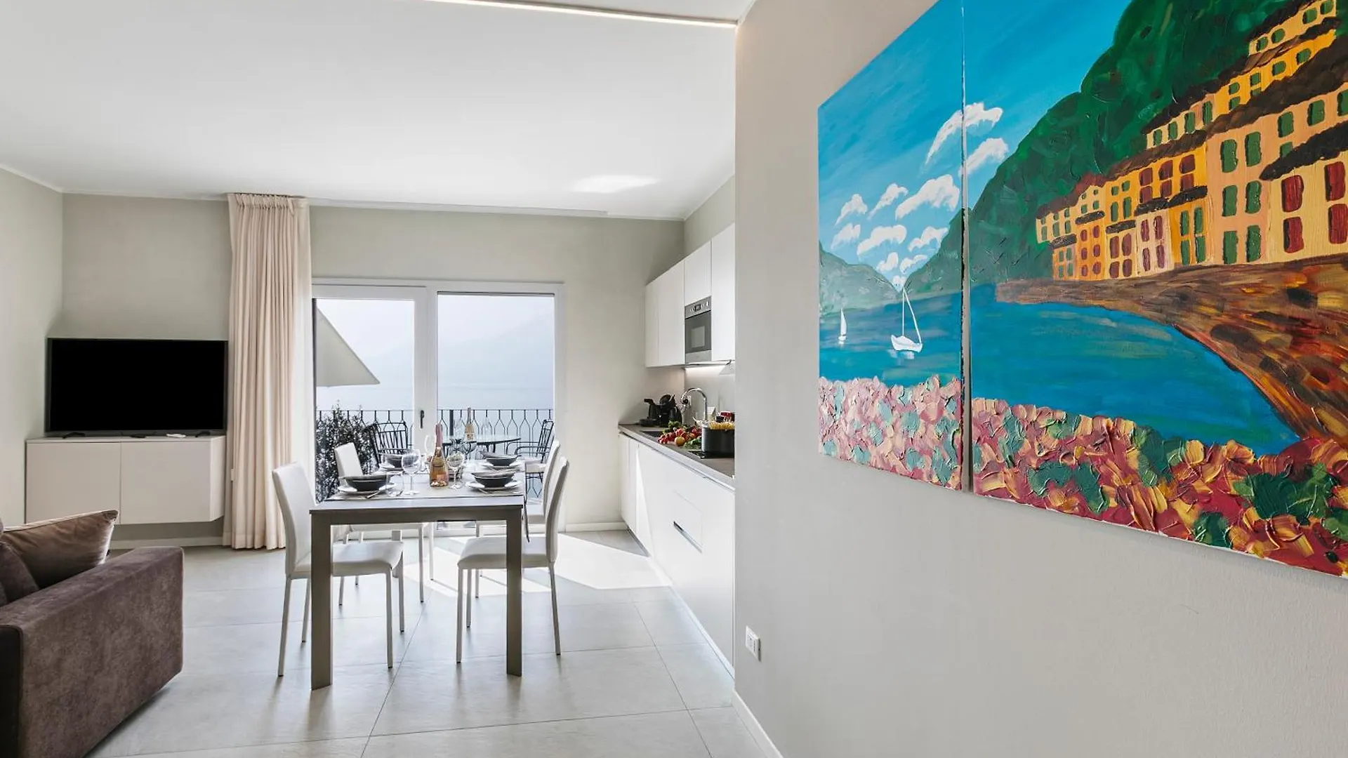 Lake View Villa Mercurio With Shared Pool Brenzone sul Garda Daire