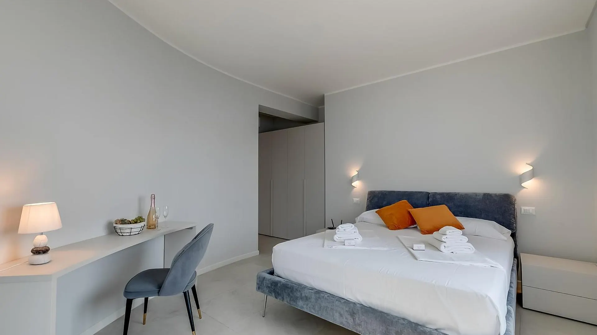 アパート Lake View Villa Mercurio With Shared Pool ブレンゾーネ イタリア